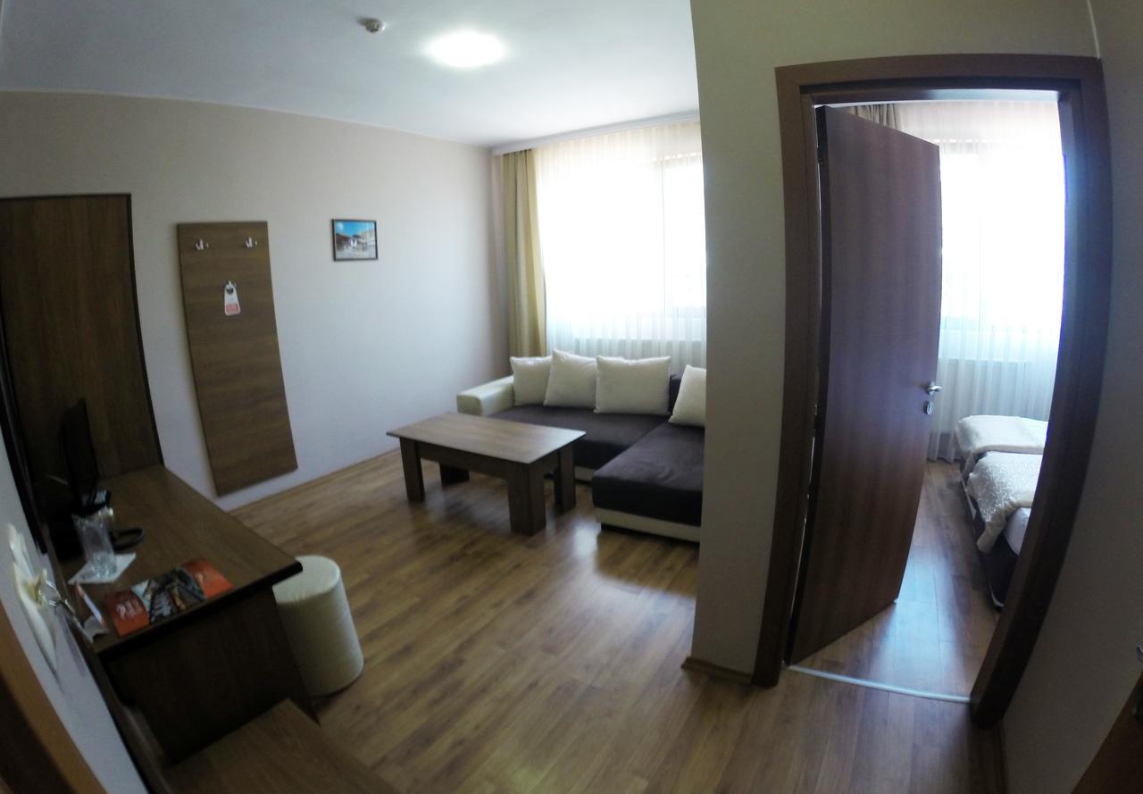 Spa Hotel Ivelia Dubnitsa エクステリア 写真