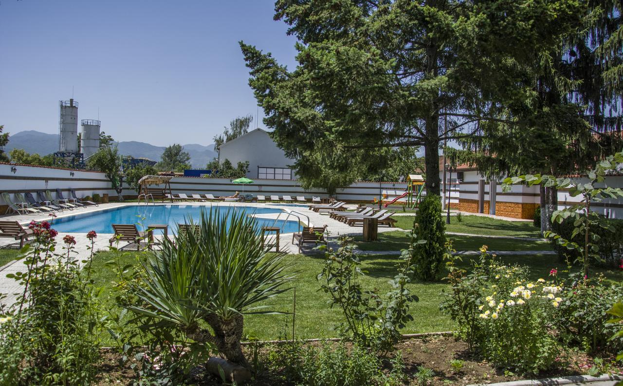 Spa Hotel Ivelia Dubnitsa エクステリア 写真
