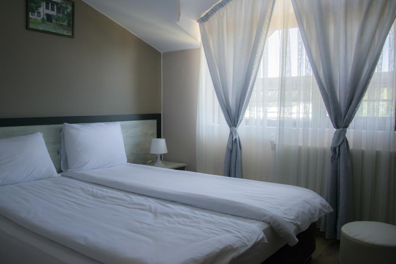 Spa Hotel Ivelia Dubnitsa エクステリア 写真