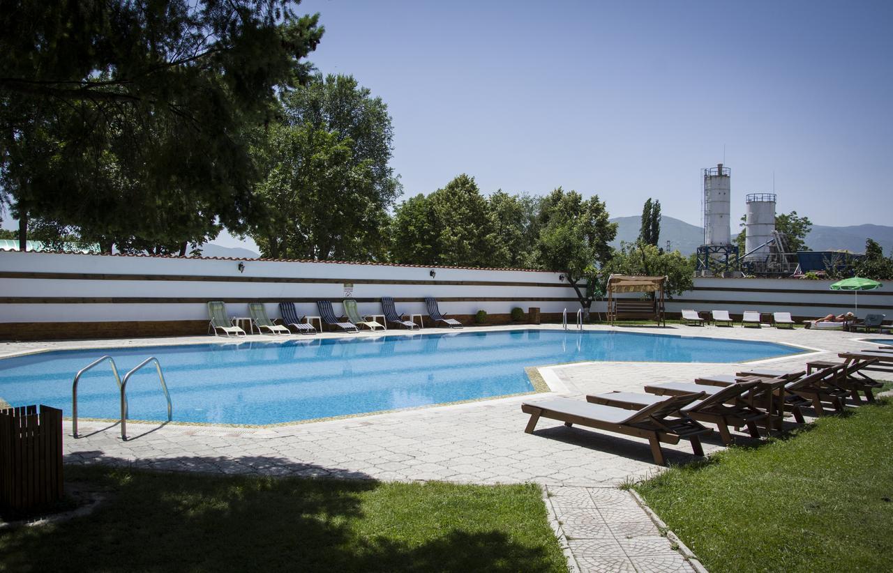 Spa Hotel Ivelia Dubnitsa エクステリア 写真