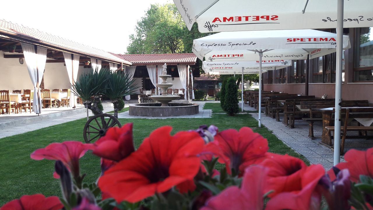 Spa Hotel Ivelia Dubnitsa エクステリア 写真