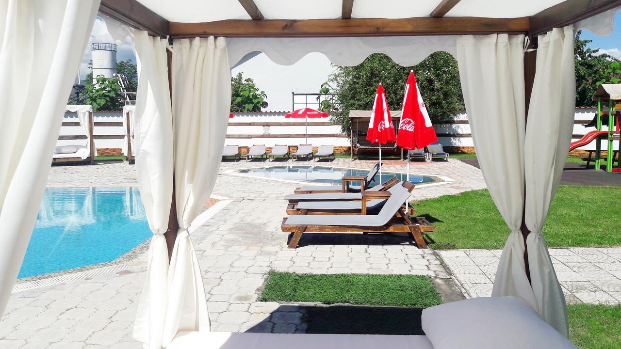 Spa Hotel Ivelia Dubnitsa エクステリア 写真