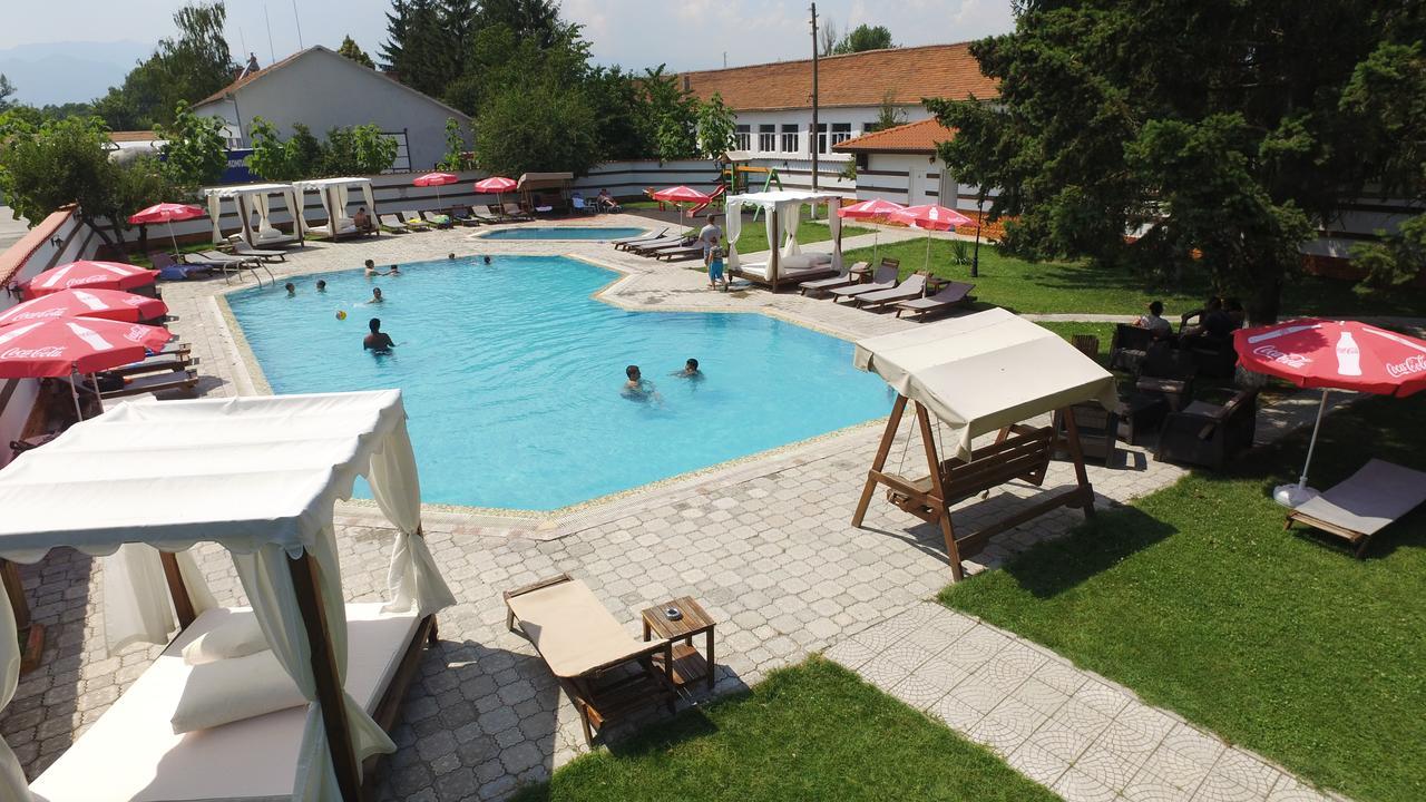 Spa Hotel Ivelia Dubnitsa エクステリア 写真