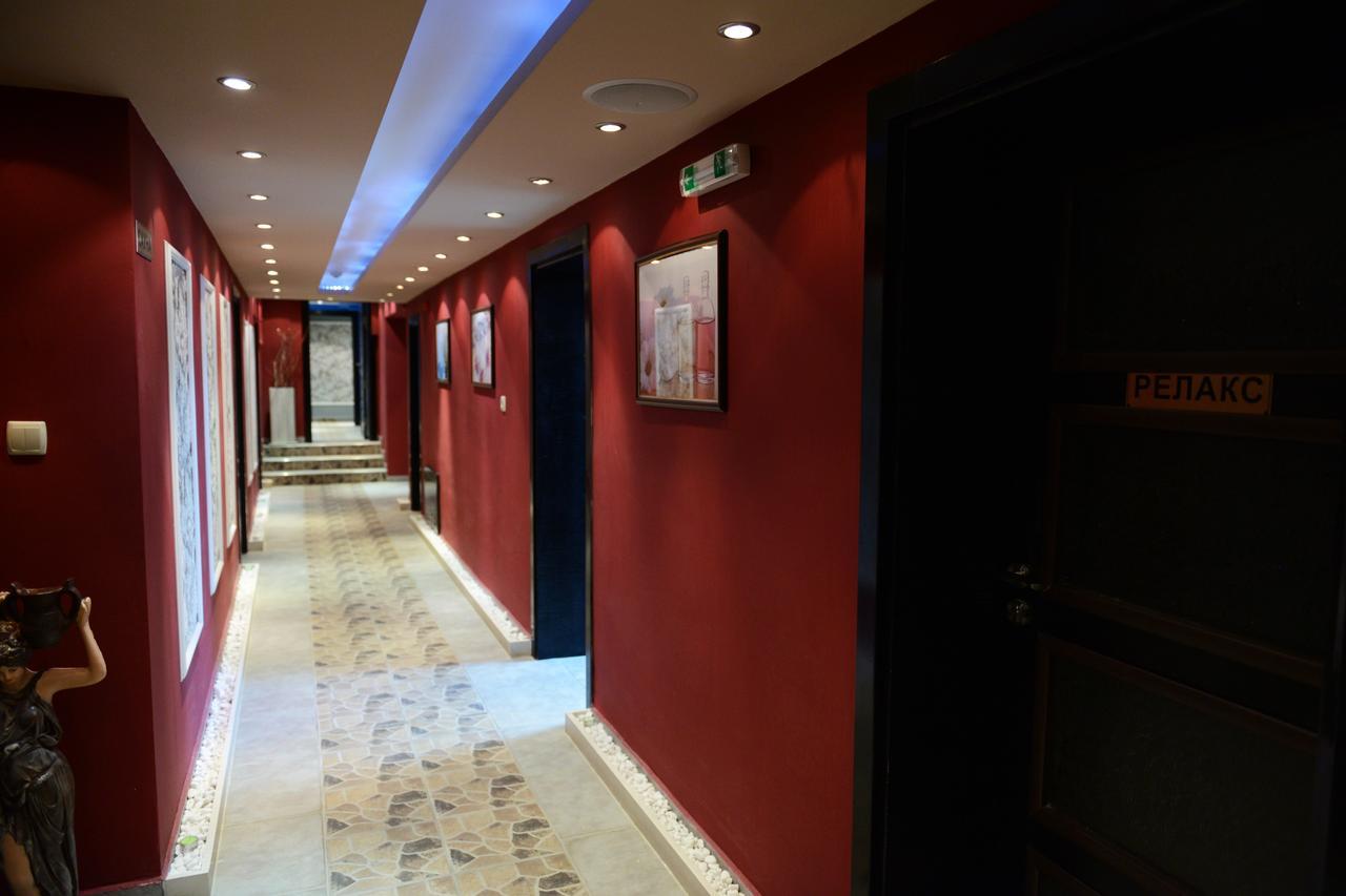 Spa Hotel Ivelia Dubnitsa エクステリア 写真